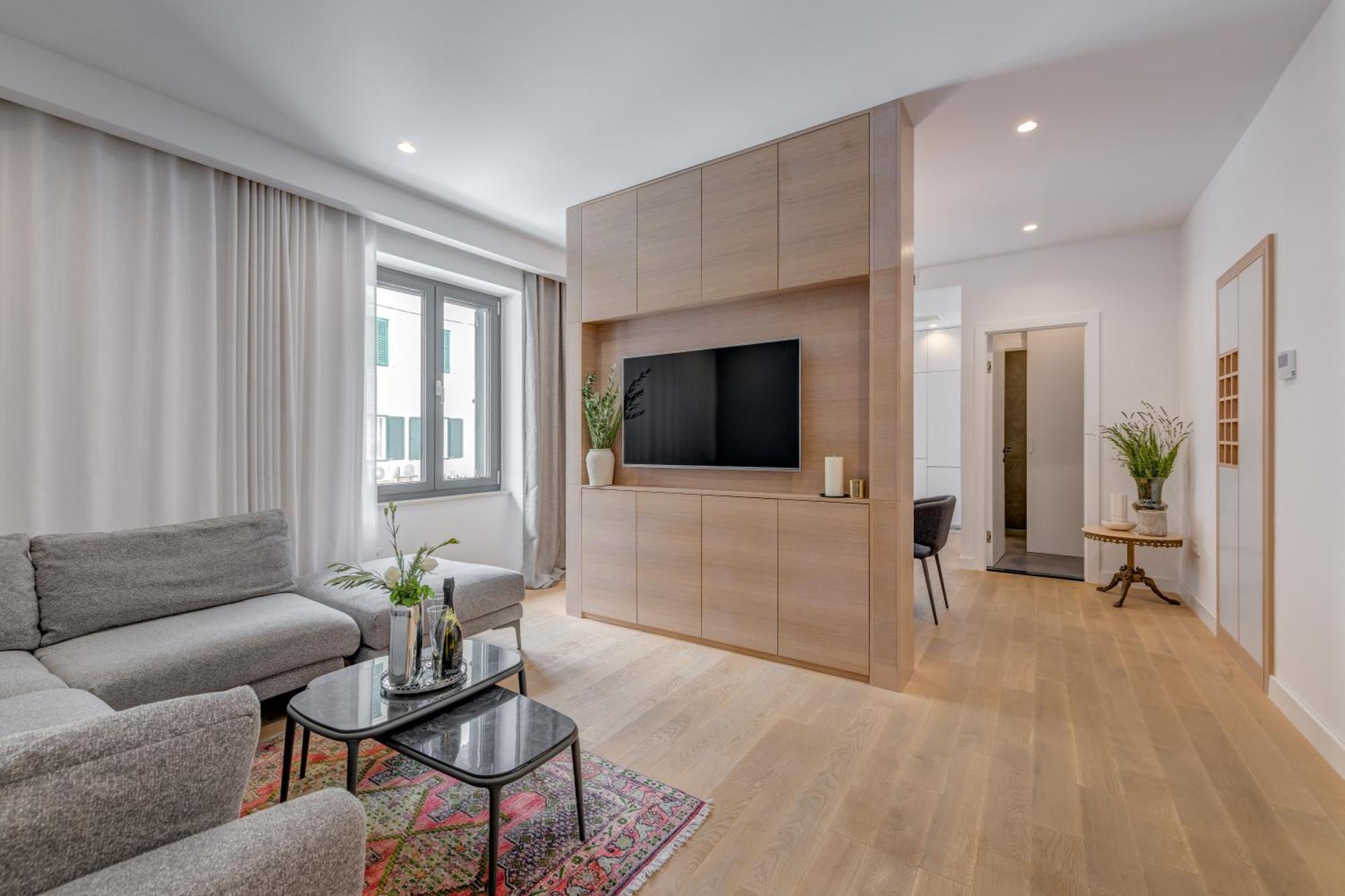 Top Location! Spacious Lux Apartment -5 Min From Beach & Centre Σπλιτ Εξωτερικό φωτογραφία