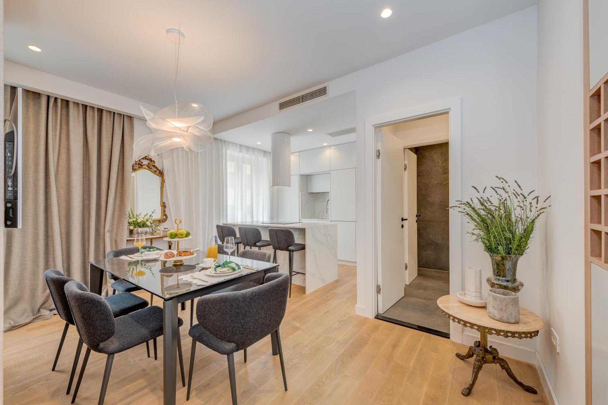 Top Location! Spacious Lux Apartment -5 Min From Beach & Centre Σπλιτ Εξωτερικό φωτογραφία